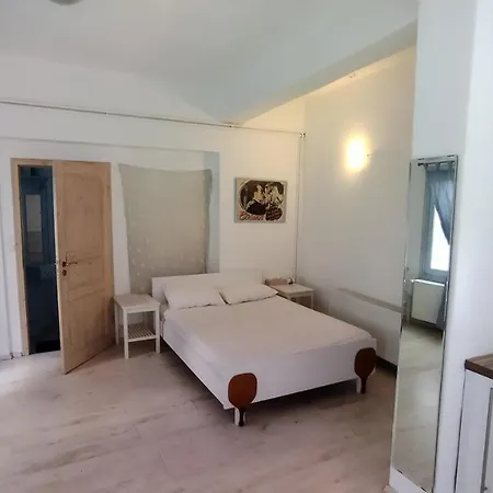Mato İskados
