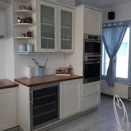Otel Mato İskados