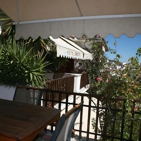Hotel Mato 2*
